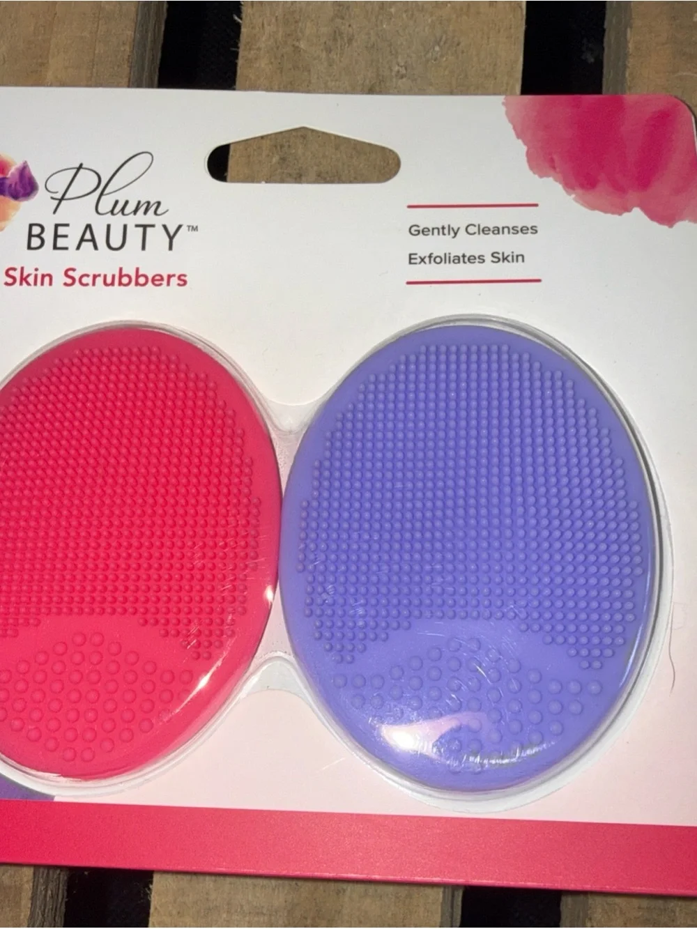 Plum Beauty Pink & Purple Dermaplaning Razors and Facial Cleansing Pads